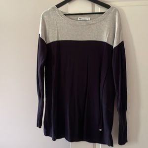 FIG Womens sweater excellent condition size medium
